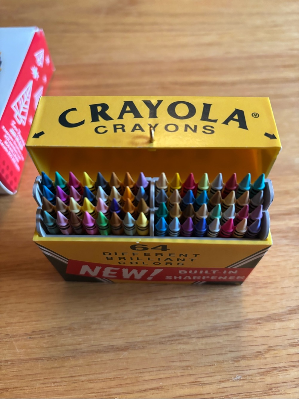 Hallmark Keepsake Crayola Big Box Of 64 Crayons Ornament 2013 New, Original Box